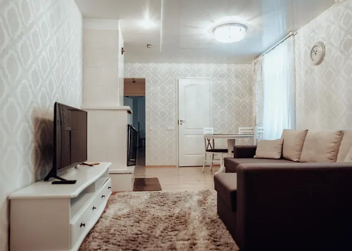 Apartment Dream - Spacious 1-bedroom In The Old Town