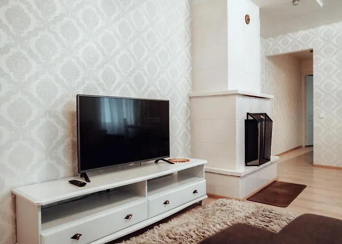 Dream - Spacious 1-bedroom In The Old Town Апартаменты *