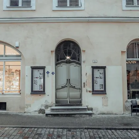 Dream - Spacious 1-bedroom In The Old Town * تالين